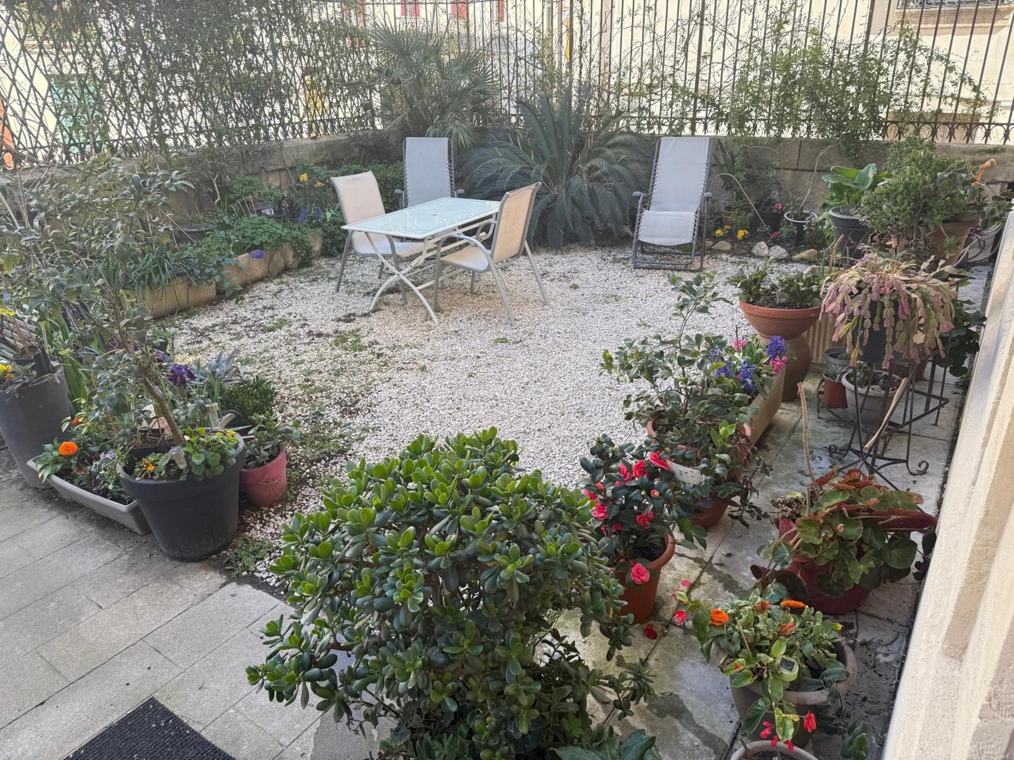 Studio 30 M2 Avec Jardin Dans Maison De Maitre Béziers Eksteriør bilde